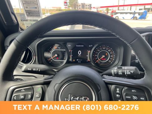 New 2026 Jeep Wrangler Unlimited Rubicon AWD/4WD image 15