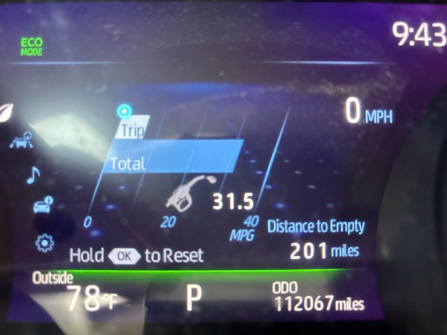 Used 2019 Toyota Camry XLE FWD image 10