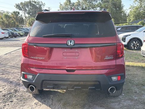 Used 2023 Honda Passport Elite image 6