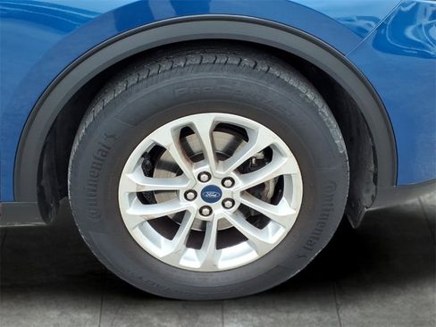 Used 2022 Ford Escape SE w/ Cold Weather Package image 6