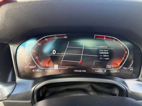 Used 2019 BMW 330i xDrive Sedan w/ M Sport Package AWD/4WD image 15
