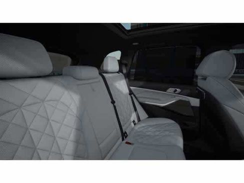 Used 2026 BMW X5 xDrive50e w/ Executive Package image 12
