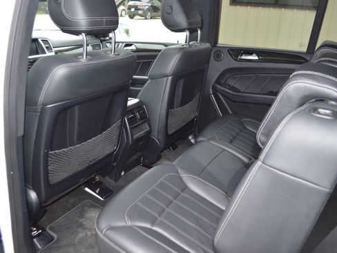 Used 2015 Mercedes-Benz GL 320 BlueTEC 4MATIC image 20