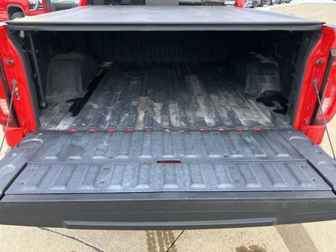 Used 2019 GMC Sierra 1500 SLT w/ SLT Premium Plus Package image 24