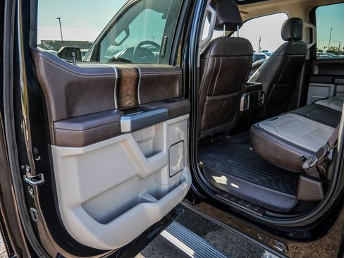 Used 2019 Ford F150 Limited w/ Trailer Tow Package AWD/4WD image 29