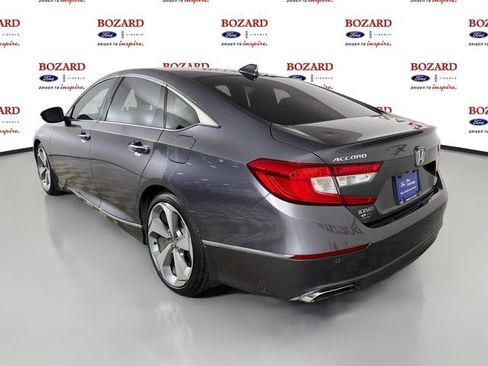 Used 2018 Honda Accord Touring image 6