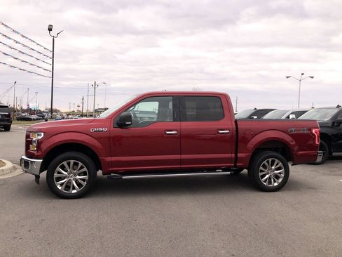 Used 2017 Ford F150 XLT w/ Equipment Group 302A Luxury image 3