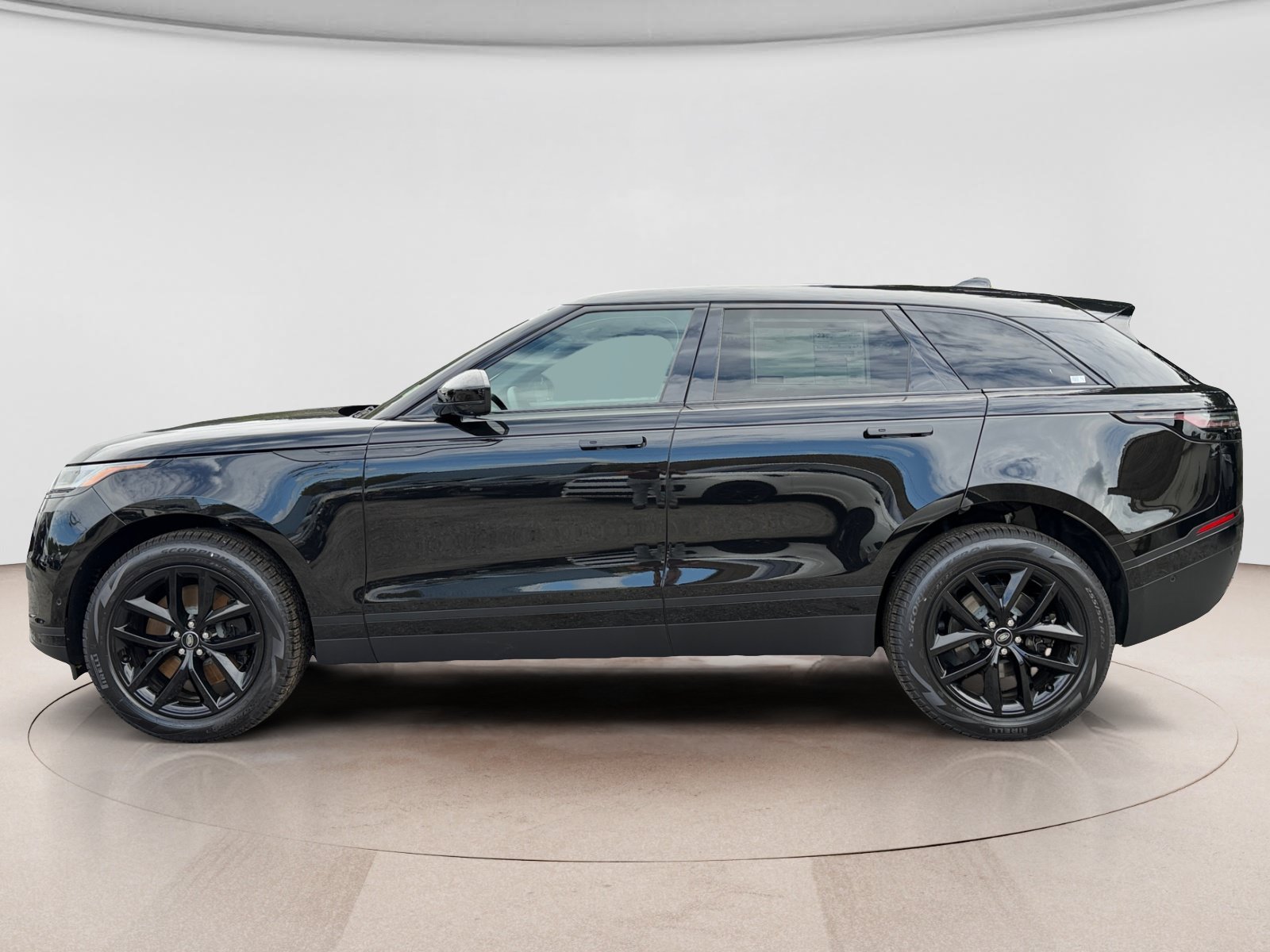 New 2026 Land Rover Range Rover Velar S AWD/4WD image 2