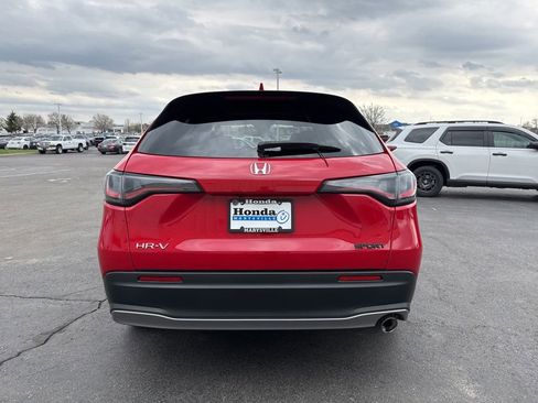 Used 2024 Honda HR-V Sport image 6