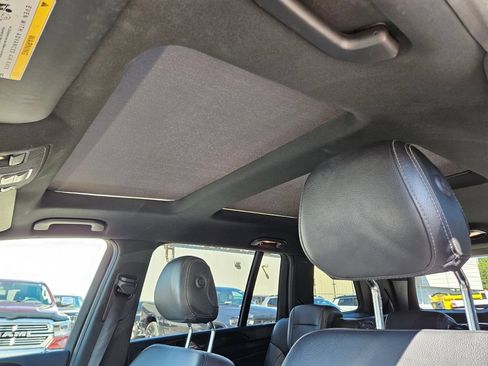 Used 2017 Mercedes-Benz GLS 450 4MATIC image 21
