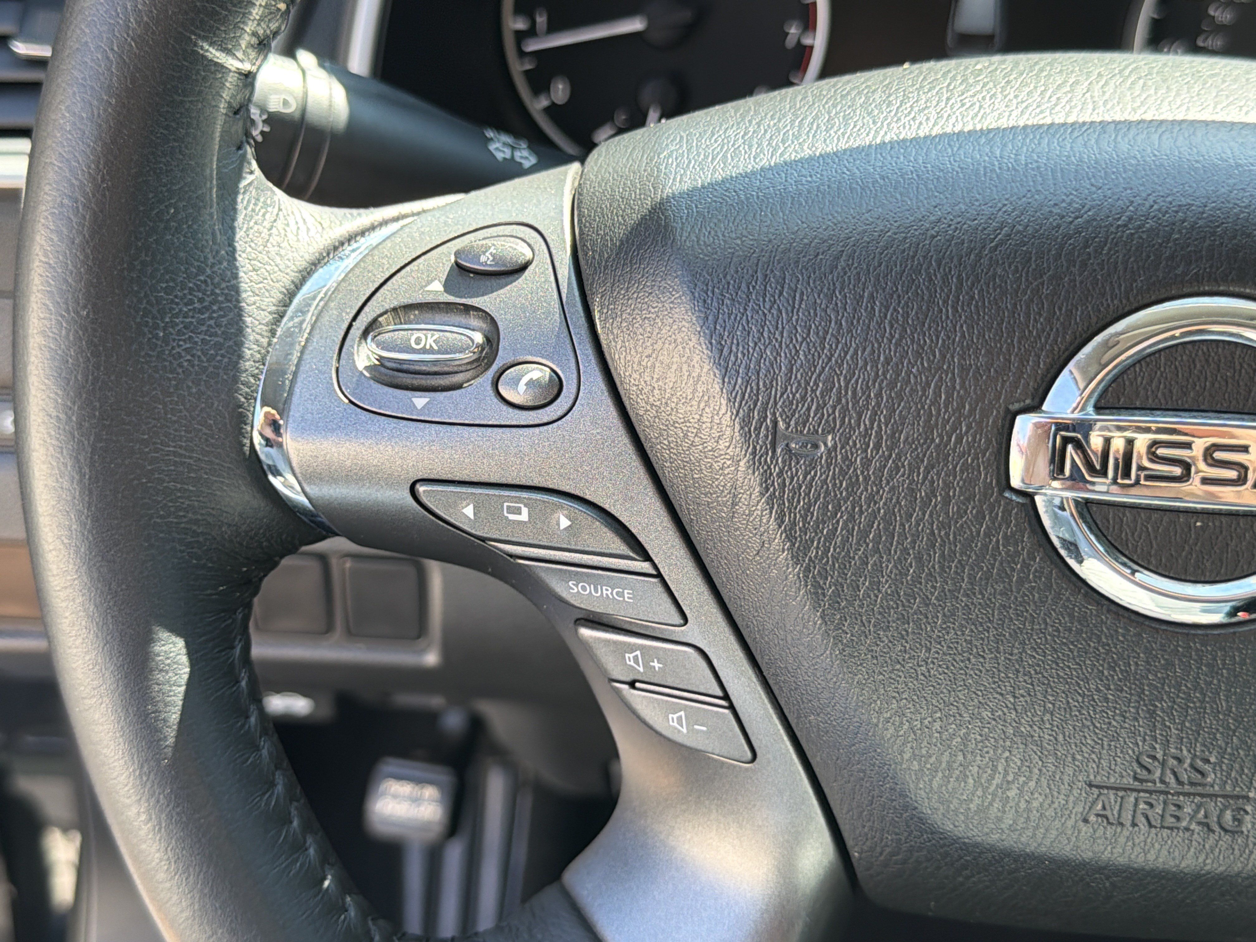 Used 2019 Nissan Murano SV FWD image 25
