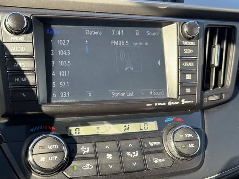 Used 2017 Toyota RAV4 Limited w/ All Weather Liner Package FWD image 28