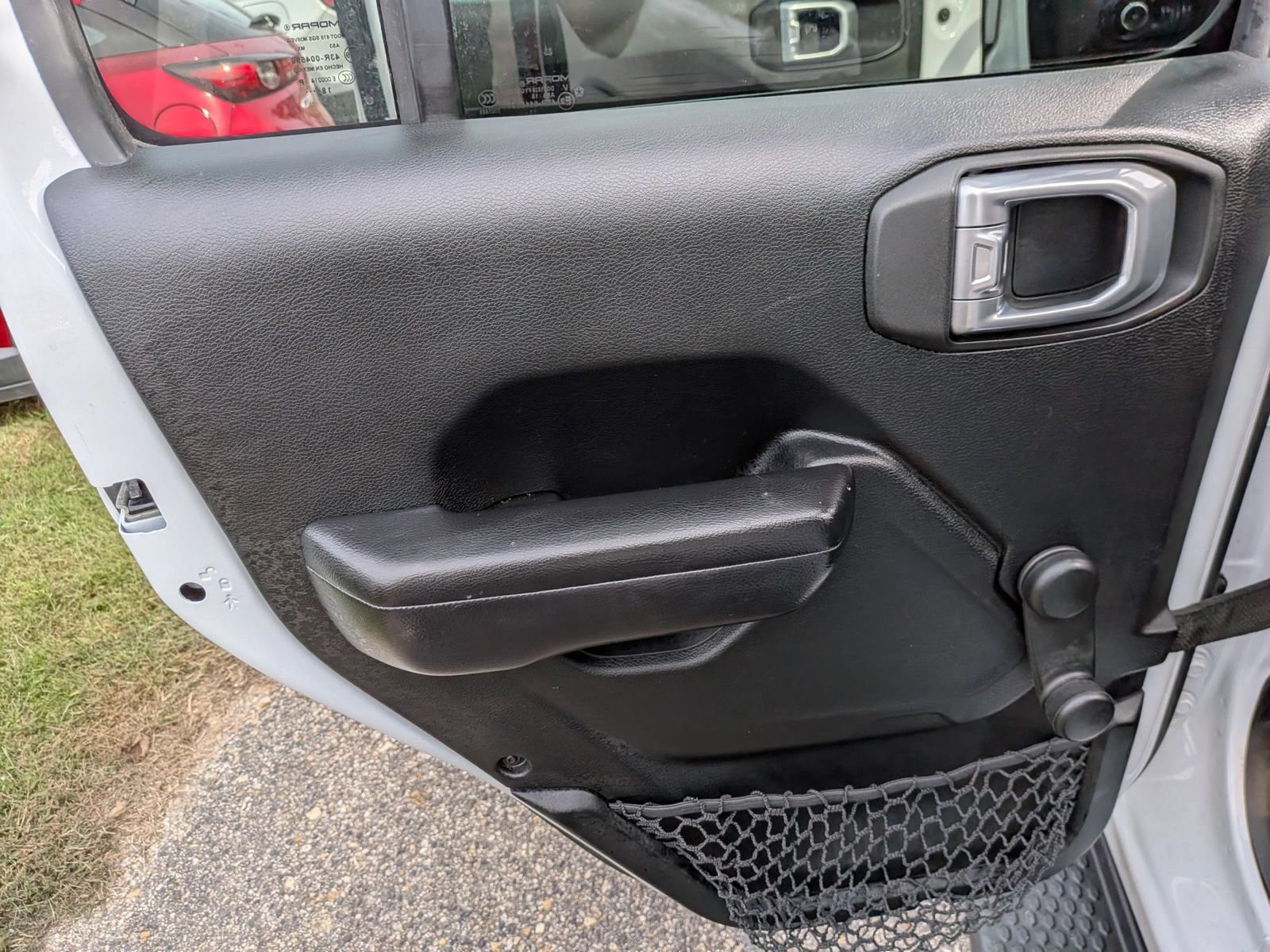 Used 2018 Jeep Wrangler Unlimited Sport AWD/4WD image 25