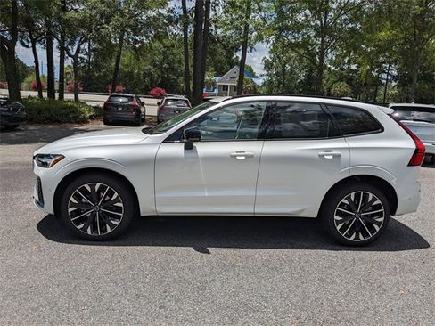 New 2026 Volvo XC60 B5 Ultra w/ Protection Package Premier image 7