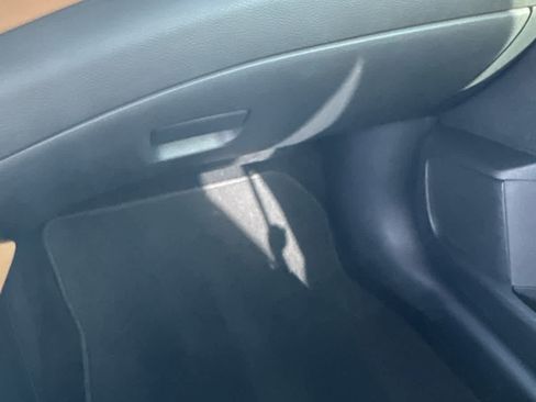 Used 2020 Nissan Sentra SV w/ SV Premium Package FWD image 19