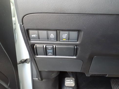 Certified 2023 Nissan Armada SL w/ Midnight Edition Package image 21