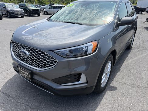 Used 2024 Ford Edge SEL AWD/4WD image 8