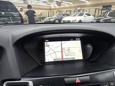 Used 2018 Acura TLX w/ Technology Package FWD image 30