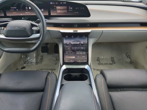 Used 2023 Lucid Air Touring AWD/4WD image 14