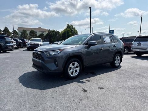 Used 2020 Toyota RAV4 XLE w/ Convenience Package AWD/4WD image 7