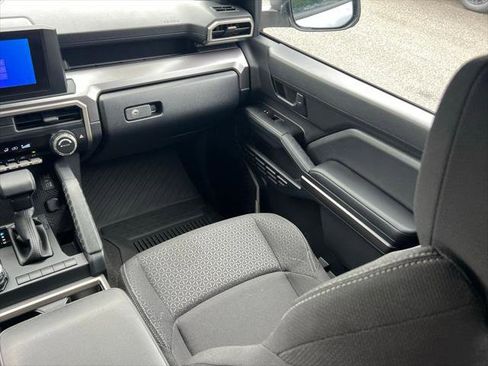 Certified 2025 Toyota 4Runner SR5 AWD/4WD image 20