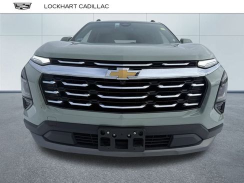 Used 2025 Chevrolet Equinox LT w/ Convenience Package II image 7