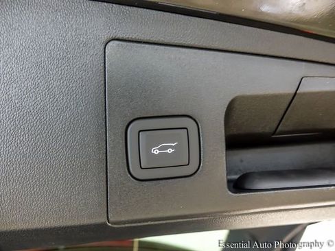 New 2026 Cadillac XT5 Premium Luxury w/ LPO, Floor Liner Package AWD/4WD image 22