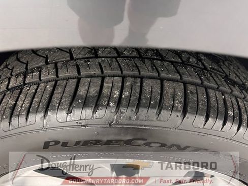 Used 2021 Buick Envision Avenir w/ Technology Package II FWD image 21