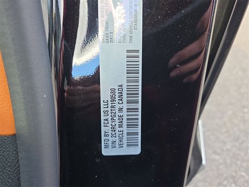 New 2026 Chrysler Pacifica Pinnacle w/ Trailer Tow Group image 39