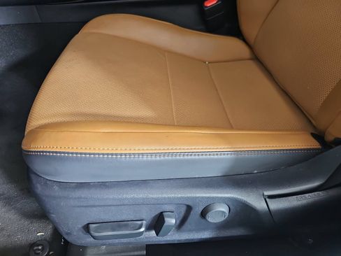 Used 2023 Lexus IS 300 w/ Premium Package RWD image 26