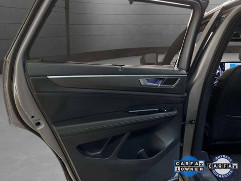 Used 2025 Volkswagen Atlas Cross Sport SE w/ Black Wheel Package image 66