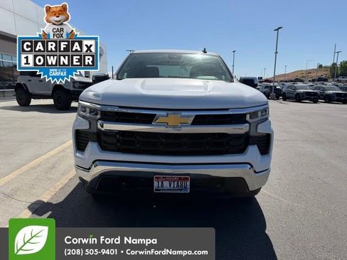 Used 2024 Chevrolet Silverado 1500 LT AWD/4WD image 2