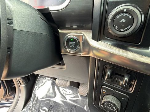 Used 2023 Ford F150 Raptor AWD/4WD image 17
