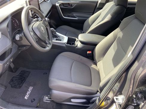 Used 2024 Toyota RAV4 LE image 16