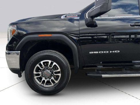 Used 2023 GMC Sierra 3500 SLE w/ SLE Convenience Package image 57