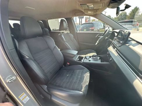Used 2024 Mitsubishi Outlander SE AWD/4WD image 30