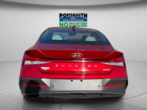 Used 2024 Hyundai Elantra Limited FWD image 29
