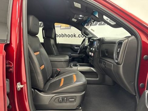 Used 2022 GMC Sierra 1500 AT4 w/ AT4 Premium Package AWD/4WD image 34