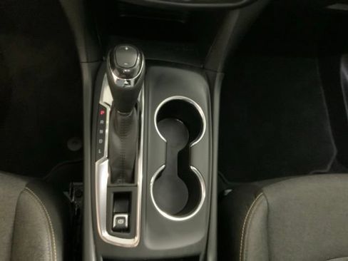 Used 2021 Chevrolet Equinox LT FWD image 22