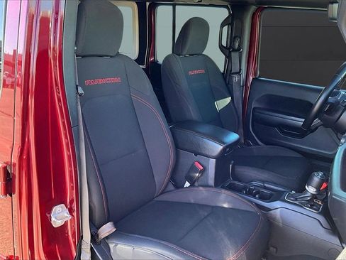 Used 2021 Jeep Wrangler Unlimited Rubicon image 6