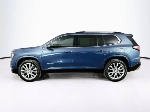 Used 2025 GMC Acadia Denali w/ Super Cruise Package FWD image 3