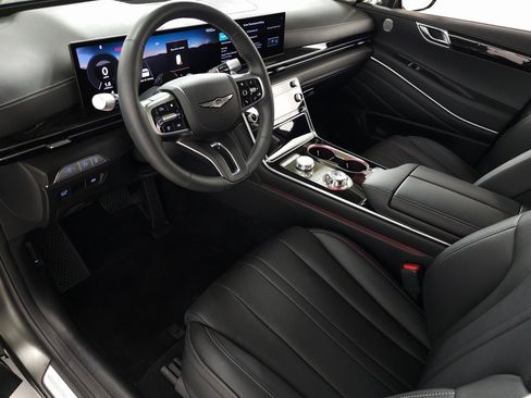 Used 2025 Genesis GV80 2.5T Standard image 19