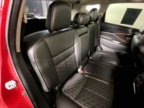Used 2020 Nissan Murano Platinum FWD image 35