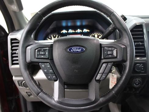 Used 2018 Ford F150 XLT w/ Equipment Group 302A Luxury AWD/4WD image 36