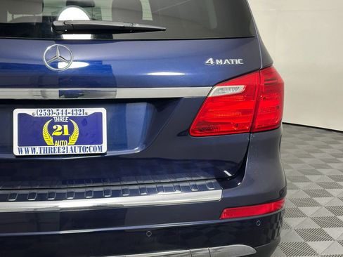 Used 2015 Mercedes-Benz GL 450 4MATIC image 12