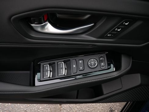 Certified 2025 Honda Accord Touring image 19