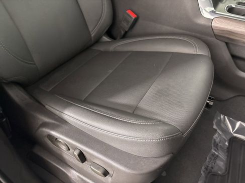 Used 2024 Chevrolet Silverado 1500 LTZ w/ Z71 Off-Road Package image 28