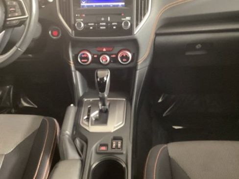 Used 2021 Subaru Crosstrek 2.0i Premium w/ Moonroof Package image 21