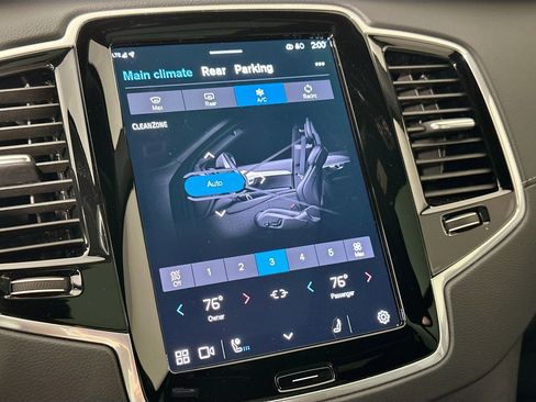 Certified 2023 Volvo XC90 T8 Ultimate w/ Protection Package Premier image 16