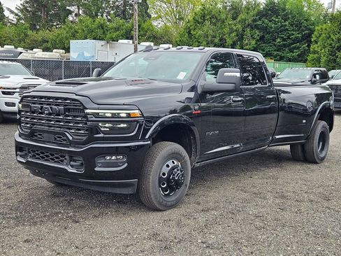 New 2026 RAM 3500 Limited AWD/4WD image 3